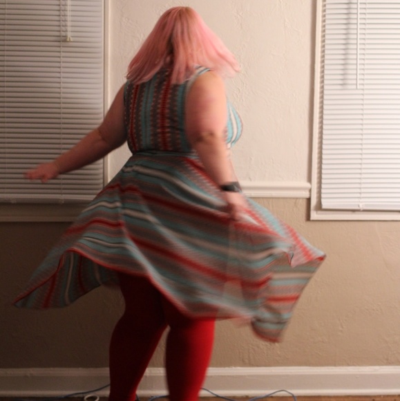Robbie Bee Clementine Dress - Picture 2 of 3